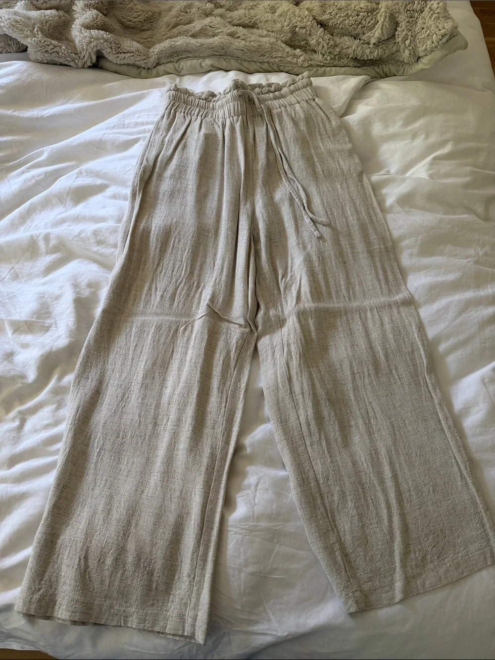 Petal & Pup Relaxed Drawstring Joggers in Light Taupe